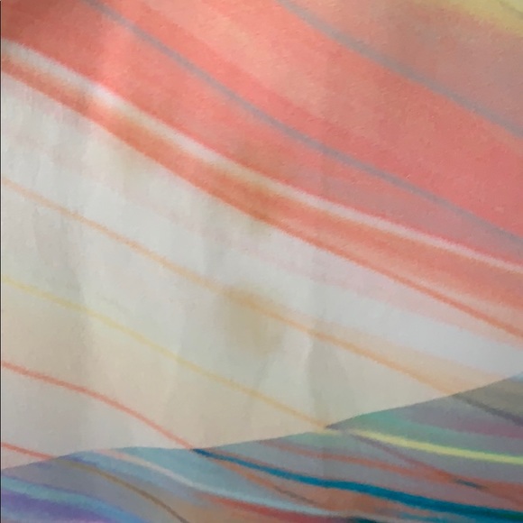 Amanda Uprichard Printed Top 100% silk Size S - Picture 9 of 13